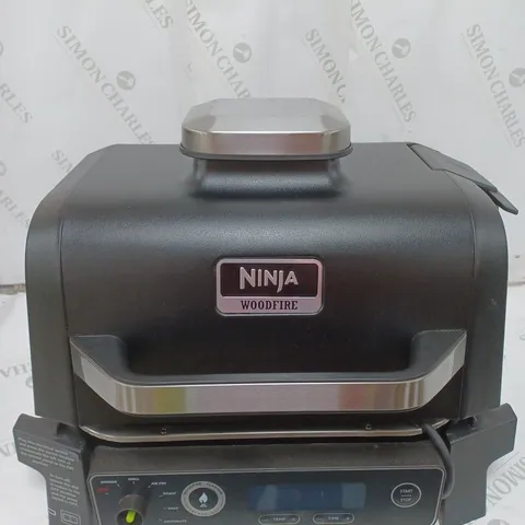 BOXED NINJA WOODFIRE ELECTRIC BBQ GRILL & SMOKER OG701UKQ