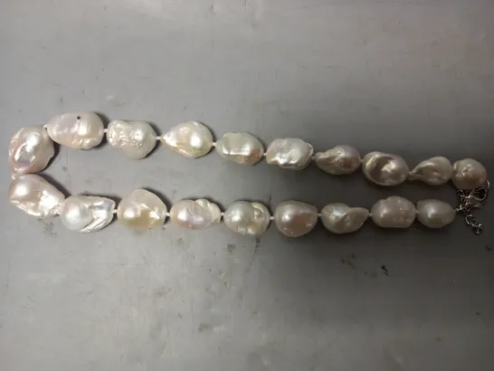 UNBRANDED FRESH WATER BAROQUE PEARL NECKLACE