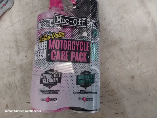 EIGHT MUC-OFF EXTRA VALUE MOTORCYCLE CARE PACKS