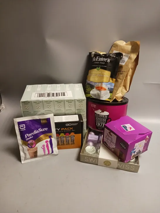 BOX OF APPROX 8 ASSORTED FOOD ITEMS TO INCLUDE - GREENS SCONE MIX - CLIPPER INSTANT HOT CHOCOLATE - MCENTEE'S LOOSE LEAF TEA ETC