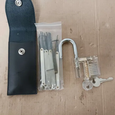 LOCK PIC AND TRAINING PAD LOCK 