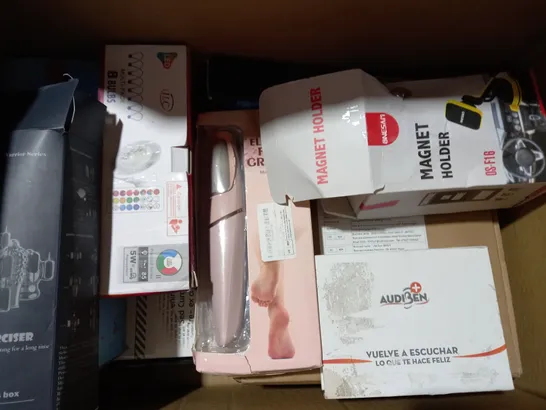 BOX OF APPROXIMATELY 10 ASSORTED HOUSEHOLD ITEMS TO INCLUDE WIRELESS WIFI REPEATER, LED PANEL LIGHT, IBRIT STEREO GAMING HEADSET, ETC