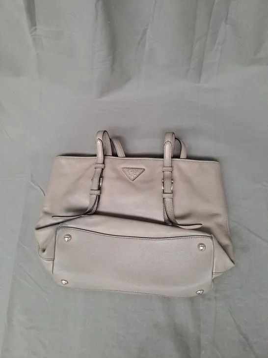 PRADA HANDBAG IN TAUPE GREY