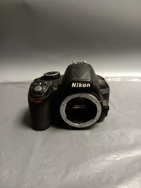 NIKON D3100 DIGITAL CAMERA 