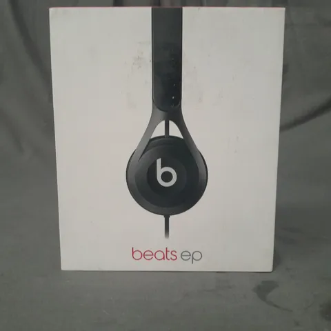 BOXED BEATS EP OVER-EAR HEADPHONES