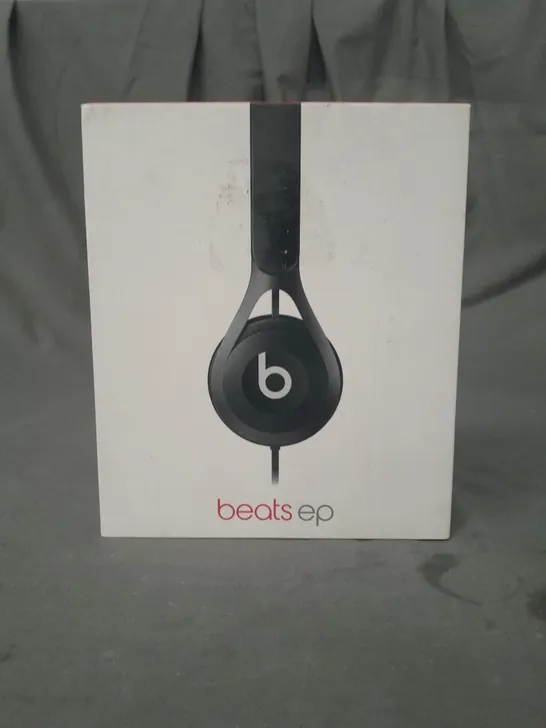 BOXED BEATS EP OVER-EAR HEADPHONES