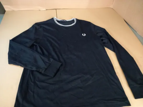 FRED PERRY LONG SLEEVE TOP - L