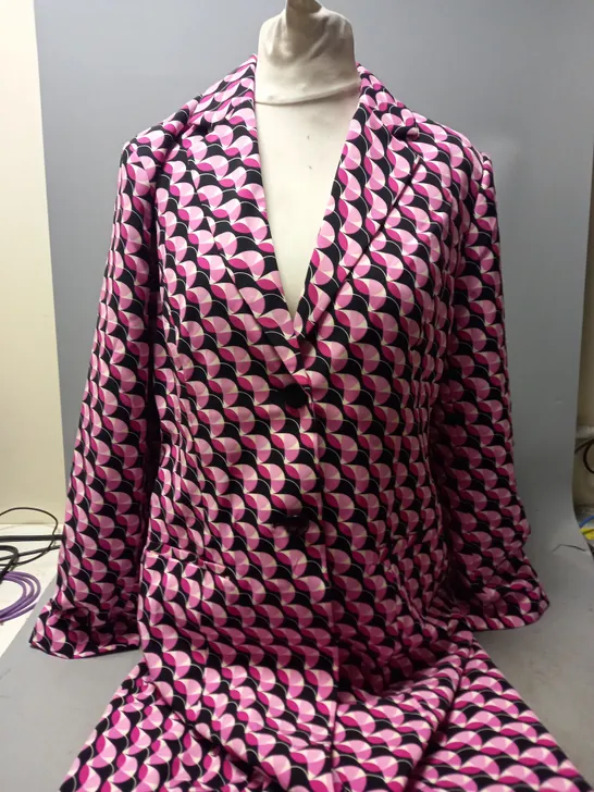 RUTH LANGSFORD JACKET IN PINK GEOMETRIC DESIGN SIZE 14