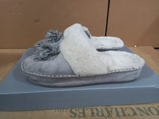 VIONIC GRACE SLIPPER GREY SIZE 3