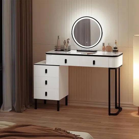 BOXED OAKLYNNE DRESSING TABLE WITH MIRROR 