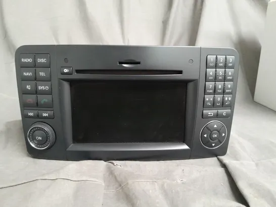 MERCADES CD PLAYER A 164 900 24 01 