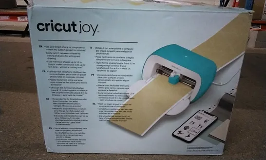 CRICUT JOY: COMPACT CUTTING & WRITING MACHINE