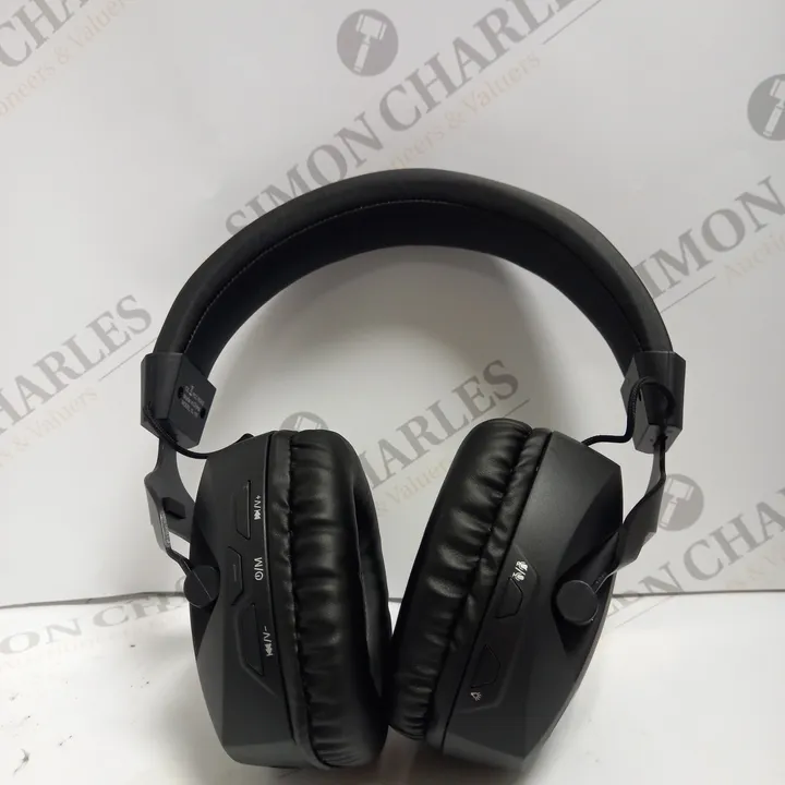 Bl100 Pro Wireless Gaming Headset 4351787-simon Charles Auctioneers