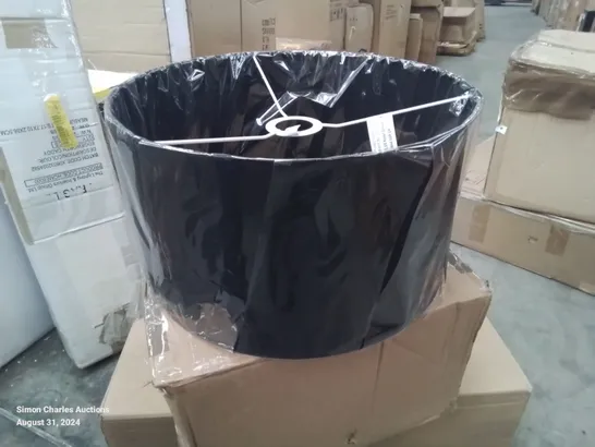 BOXED BLACK LAMP SHADE 