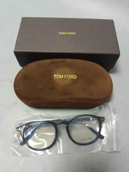 TOM FORD BLACK FRAMED GLASSES IN CASE