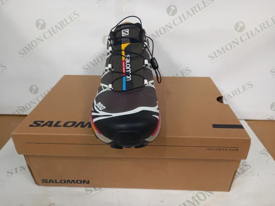 BOXED PAIR OF SALOMON XT-6 RECUT SHOES IN MULTICOLOUR UK SIZE 11