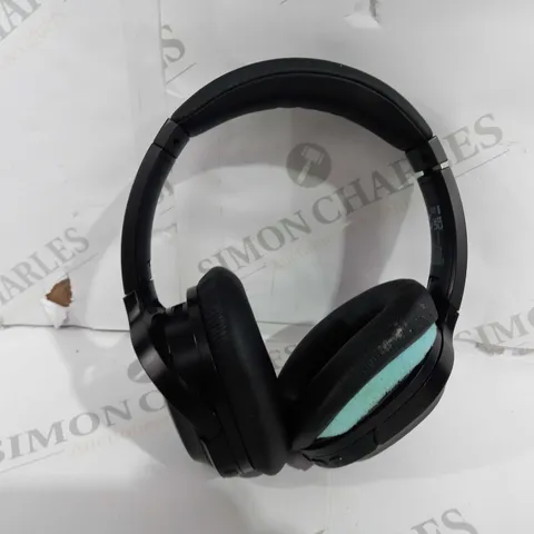 BOXED WIRELESS NOISE CANCELLING HEADPHONES 