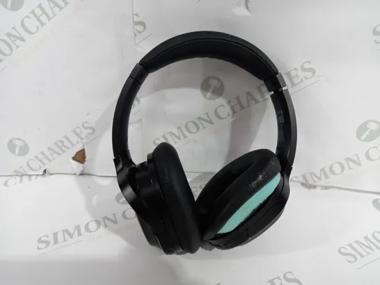 BOXED WIRELESS NOISE CANCELLING HEADPHONES 