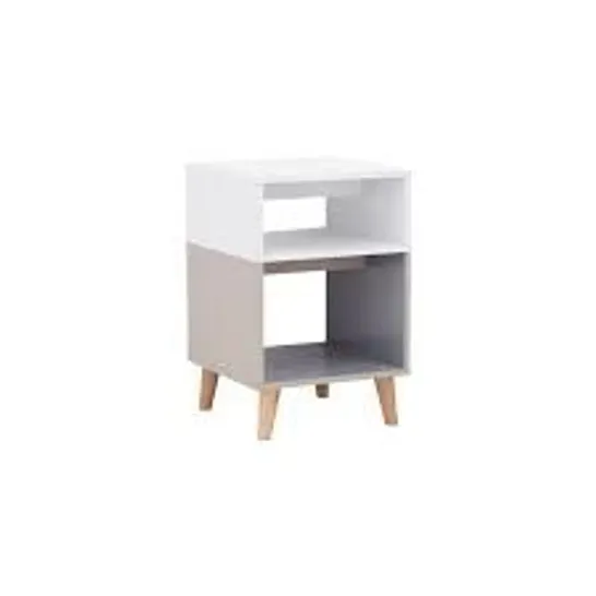 BOXED BRAND NEW TRENDY LAMP TABLE 