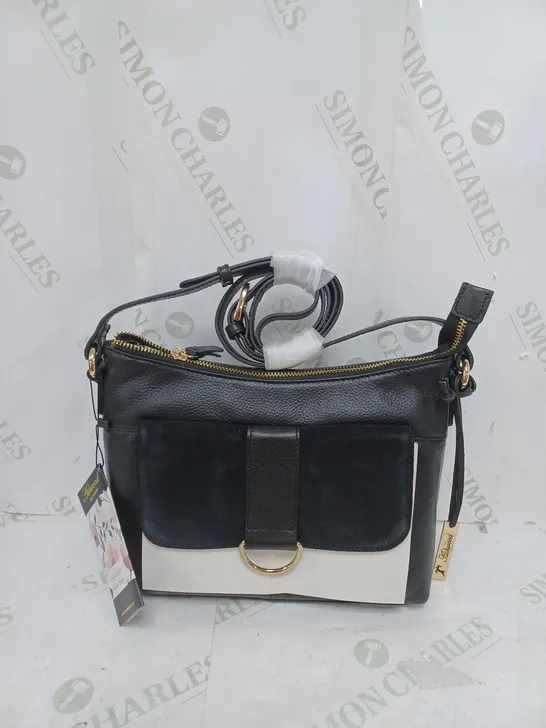 ASHWOOD BLACK LEATHER BAG 