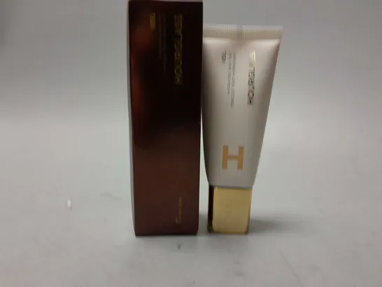 BOXED HOURGLASS VEIL HYDRATING SKIN TINT (35ml)