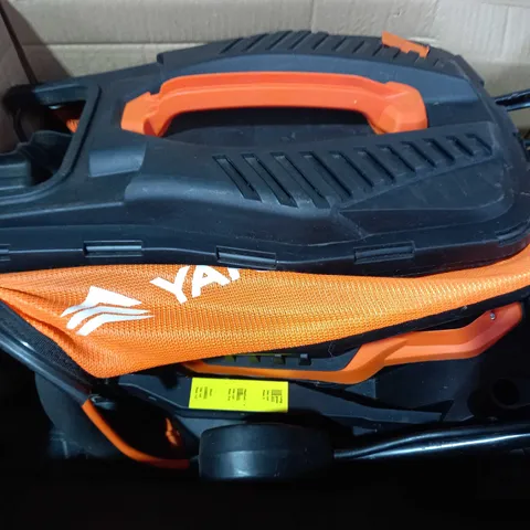 YARDFORCE LAWNMOWER