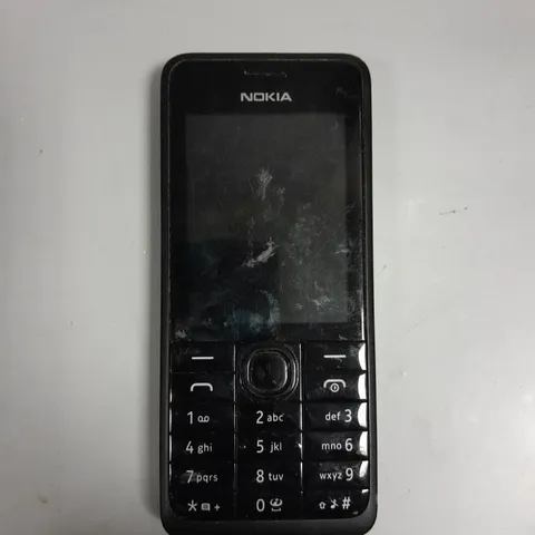 NOKIA 301 RM-840 MOBILE PHONE 