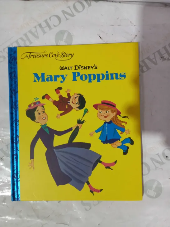 LOT OF APPROXIMATELY 10 X A TREASURE COVE STORY - WALT DINSEY'S MARY POPPINS BOOKS