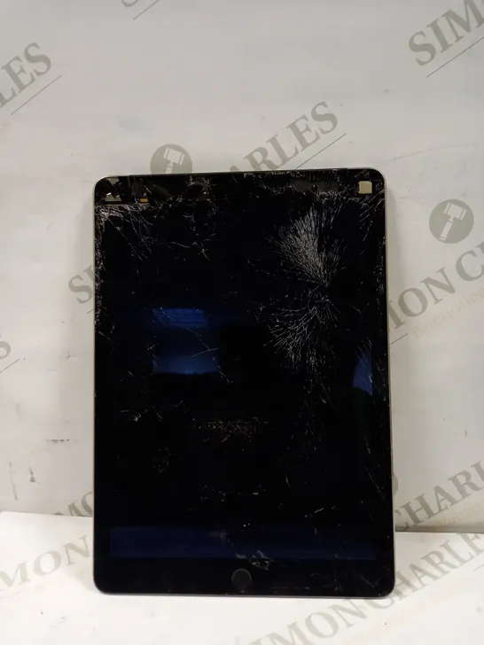 APPLE IPAD AIR 2 A1567