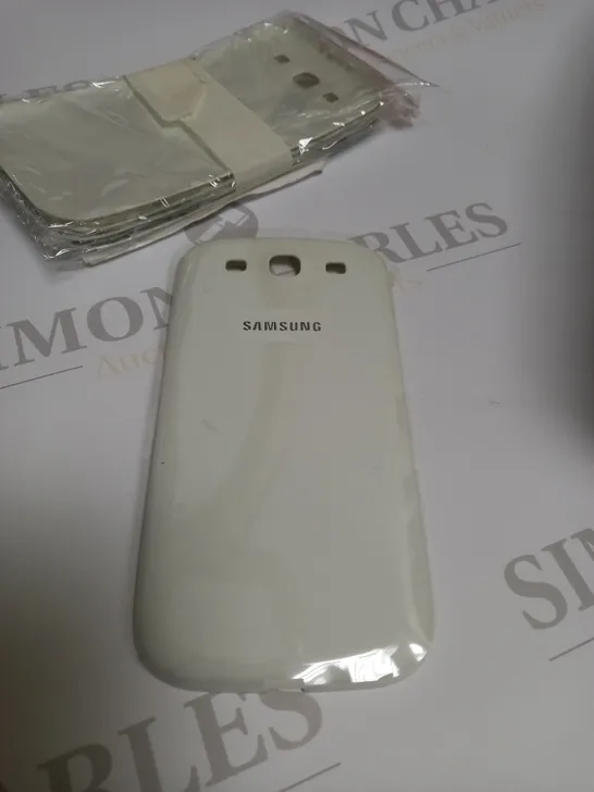 SAMSUNG S3 BACK COVERS WHITES APPROX. 5 