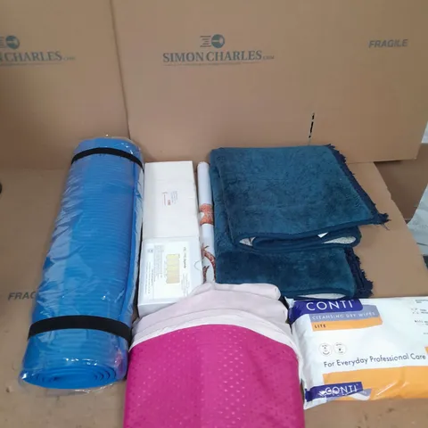 LARGE QAUNTIITY OF ASSORTED HOUSEHOLD ITEMS TO INCLUDE YOGA MAT, CURTAINS AND CLOSURE PADS