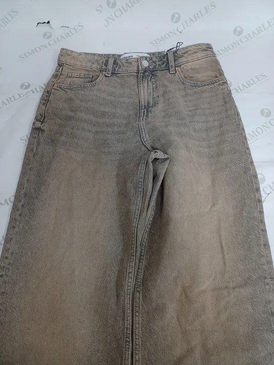 BERSHKA BAGGY DIRTY JEANS - EUR 36 