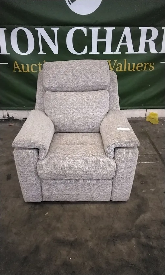 QUALITY BRITISH DESIGNED & MANUFACTURED G PLAN ELLIS POWER RECLINER ARMCHAIR LOWRY SAND FABRIC