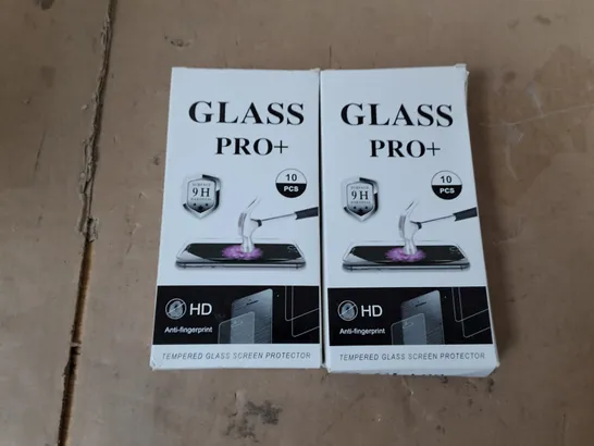 LARGE QUANTITY OF VARIOUS GLASS SCREEN PROTECTORS 