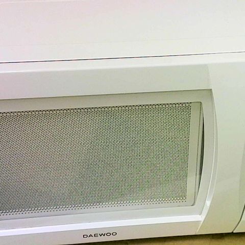 DAEWOO KOR6N35SR MANUAL MICROWAVE OVEN WITH STAINLESS STEEL INTERIOR, 800 W, 20 LITRE, WHITE