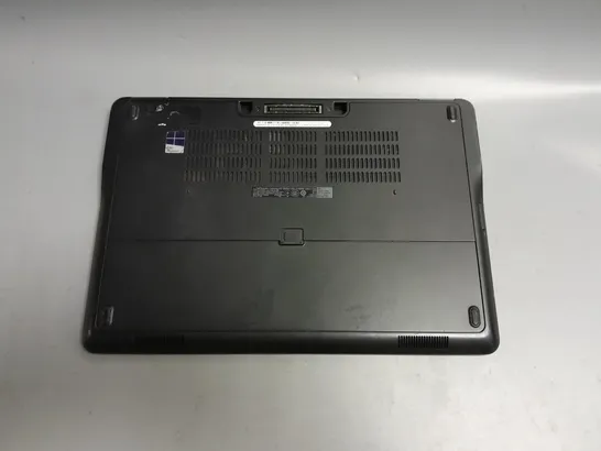 UNBOXED DELL LATITUDE E7450 INTEL CORE I5 VPRO BLACK LAPTOP