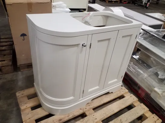 BRAND NEW CURVED VANITY UNIT - 900×450×840MM