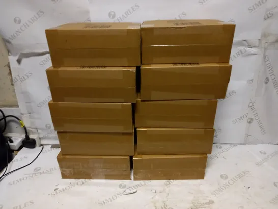 LOT OF 10 BRAND NEW BOXES OF 4 ONN 7-8" BUMPER CASES (40 PER LOT)