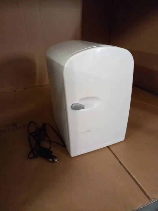 MINI FRIDGE WITH CAR POWER CABLE