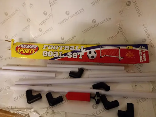 BOXED FOOTBALL GOAL SET