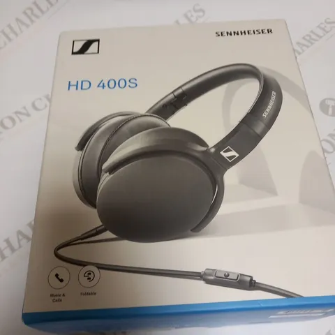 BOXED SENNHEISER HD 400S OVER EAR HEADPHONES