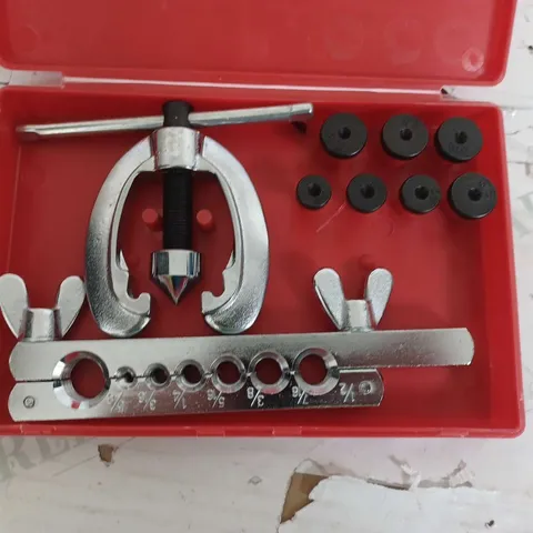 DOUBLE FLARING TOOL