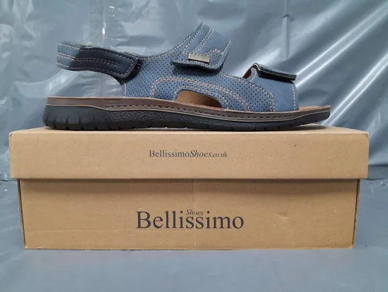 BOXED PAIR OF BELLISSIMO OPEN TOE SANDALS IN BLUE SIZE 5