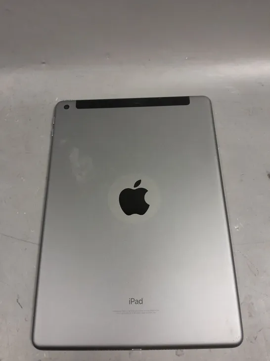 APPLE IPAD 6 TABLET 