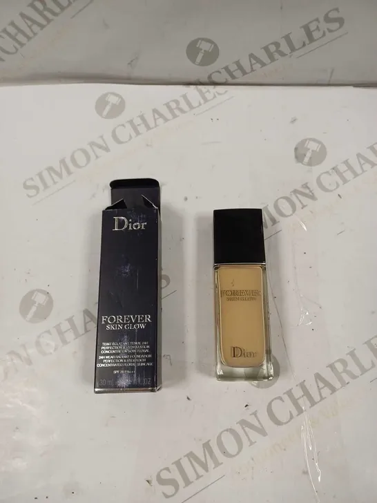 DIOR FOREVER SKIN GLOW 