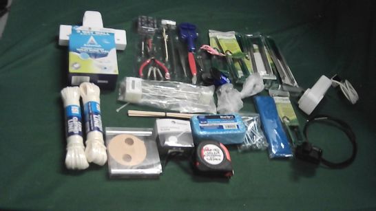 SMALL BOX OF ASSORTED ITEMS TO INCLUDE WATCH REPAIR TOOLS, ARTIFICIAL GRASS PEGS, TAPE MEASURE