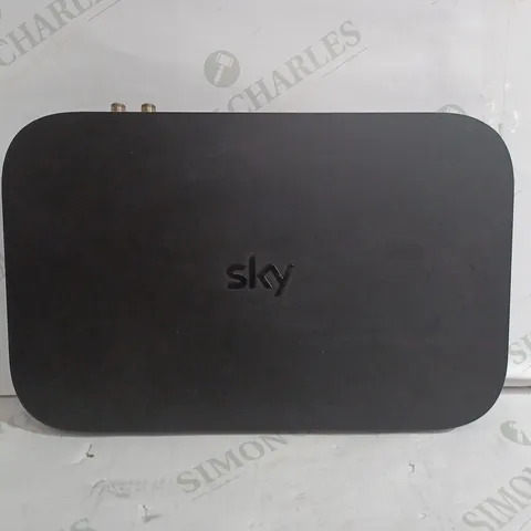 SKY Q BOX - ES130