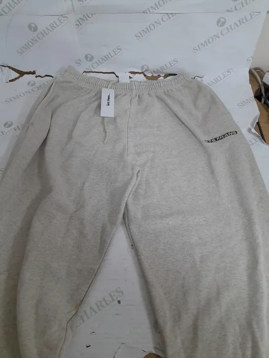 IETS FRANS LIGHT GREY JOGGERS - LARGE