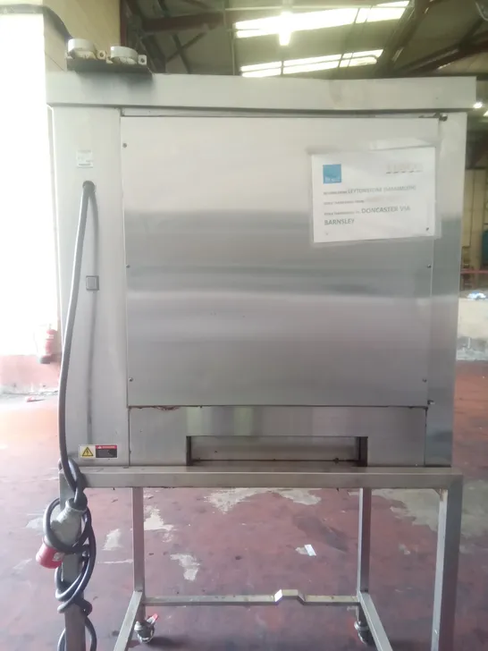 COMMERCIAL BKI SINGLE ROTISSERIE OVEN