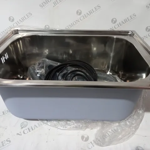 BOXED UNBRANDED STAINLESS STEEL SINK